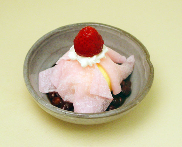 冷凍ぎゅうひクレープ45（紅）12㎝角 | 株式会社タヌマ株式会社タヌマ